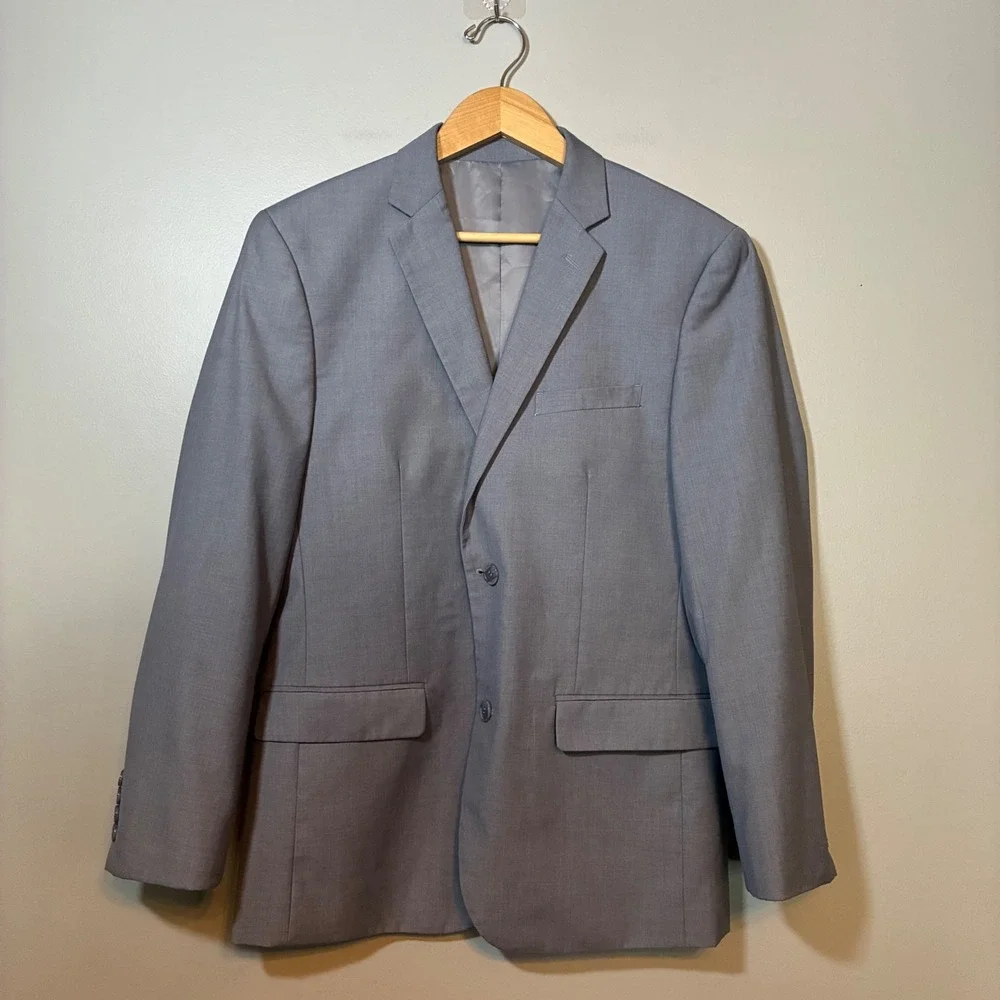 Grey Slim Fit 2 Piece Suit Set Mens Size 40R Single Breasted Two Button MT-001